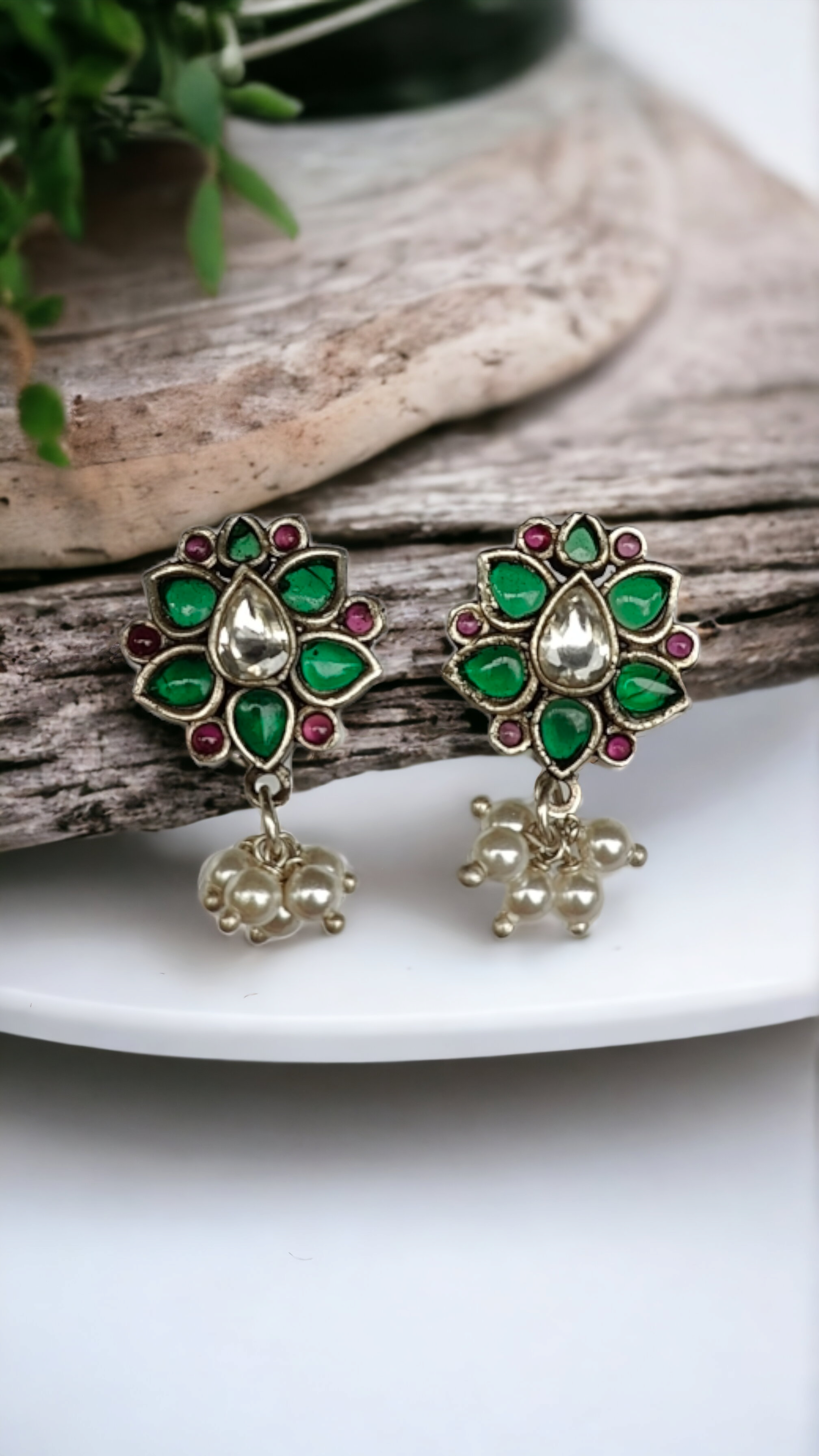 Green Kundan Blossom Earrings-Hamsa-Hamsa