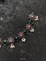 Load image into Gallery viewer, Kemp Flower Green Stone Necklace-Hamsa-Hamsa
