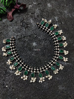Load image into Gallery viewer, Green Pearl Cluster Tikka Necklace Set-Hamsa-Hamsa
