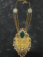 Load image into Gallery viewer, Gold Plated Bridal Kundan Haram With Jade Stone-Hamsa-Hamsa

