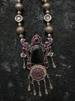 Load image into Gallery viewer, Pearl mala with black stone pendant-Hamsa-Hamsa
